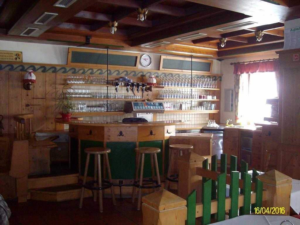 Gasthaus Zur Melzen 호텔 Versbichl 외부 사진