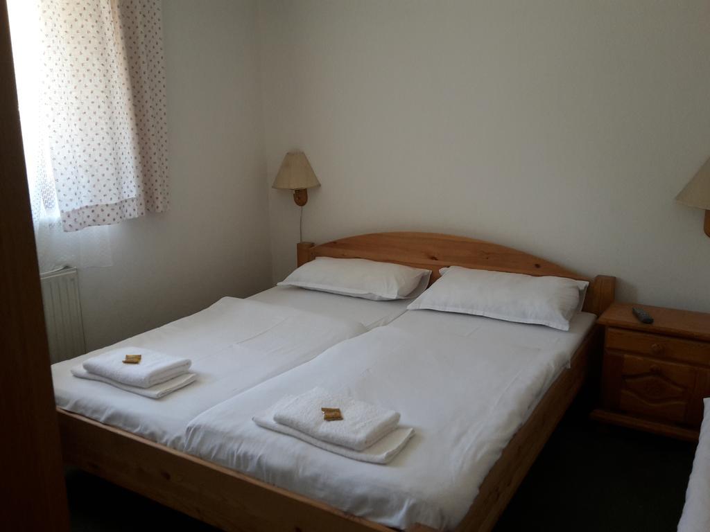 Gasthaus Zur Melzen 호텔 Versbichl 외부 사진